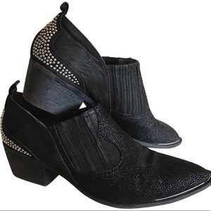 Circus by Sam Edelman low heels boots